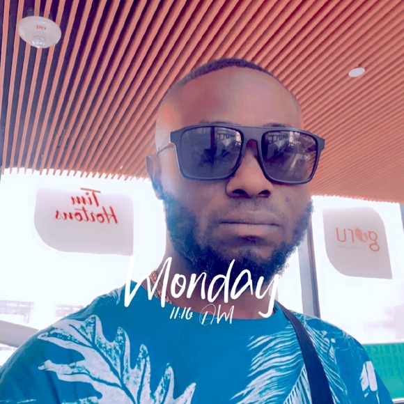 Meet your Posher, Mr Cash! - Picture 1 of 1